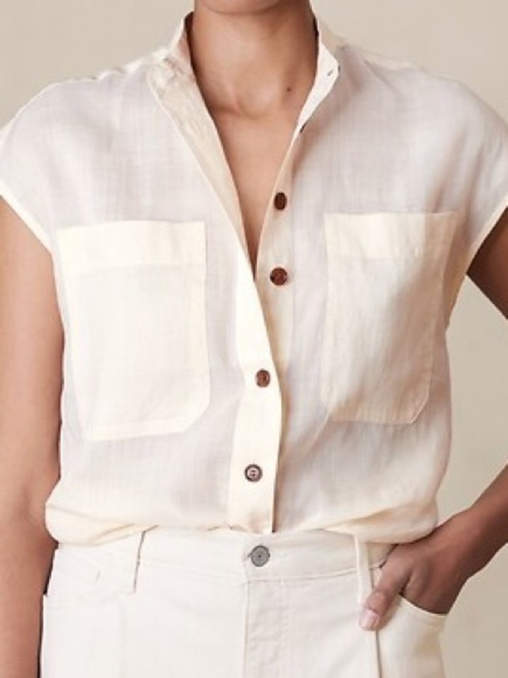 NWT Banana Republic Expedition Tencel Shirt - Medium